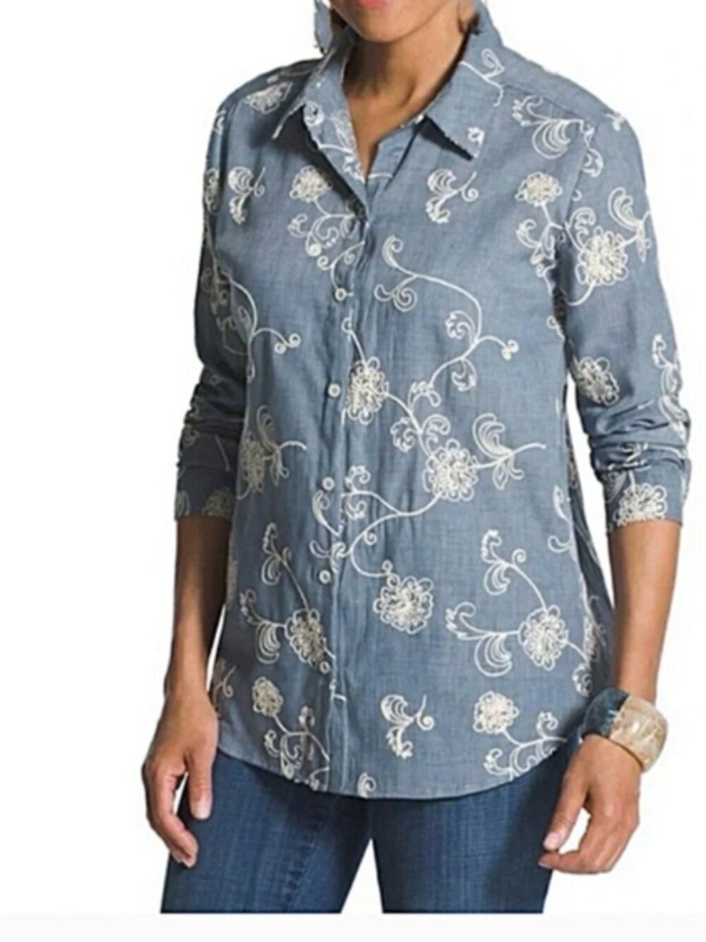 Chico's Embroidered Chambrey Blouse size 1